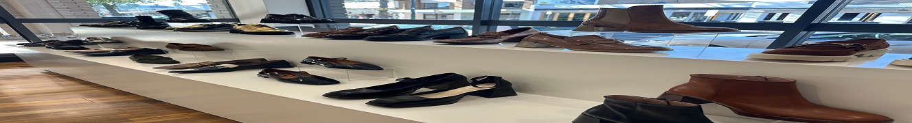 Mudge's Shoes background image