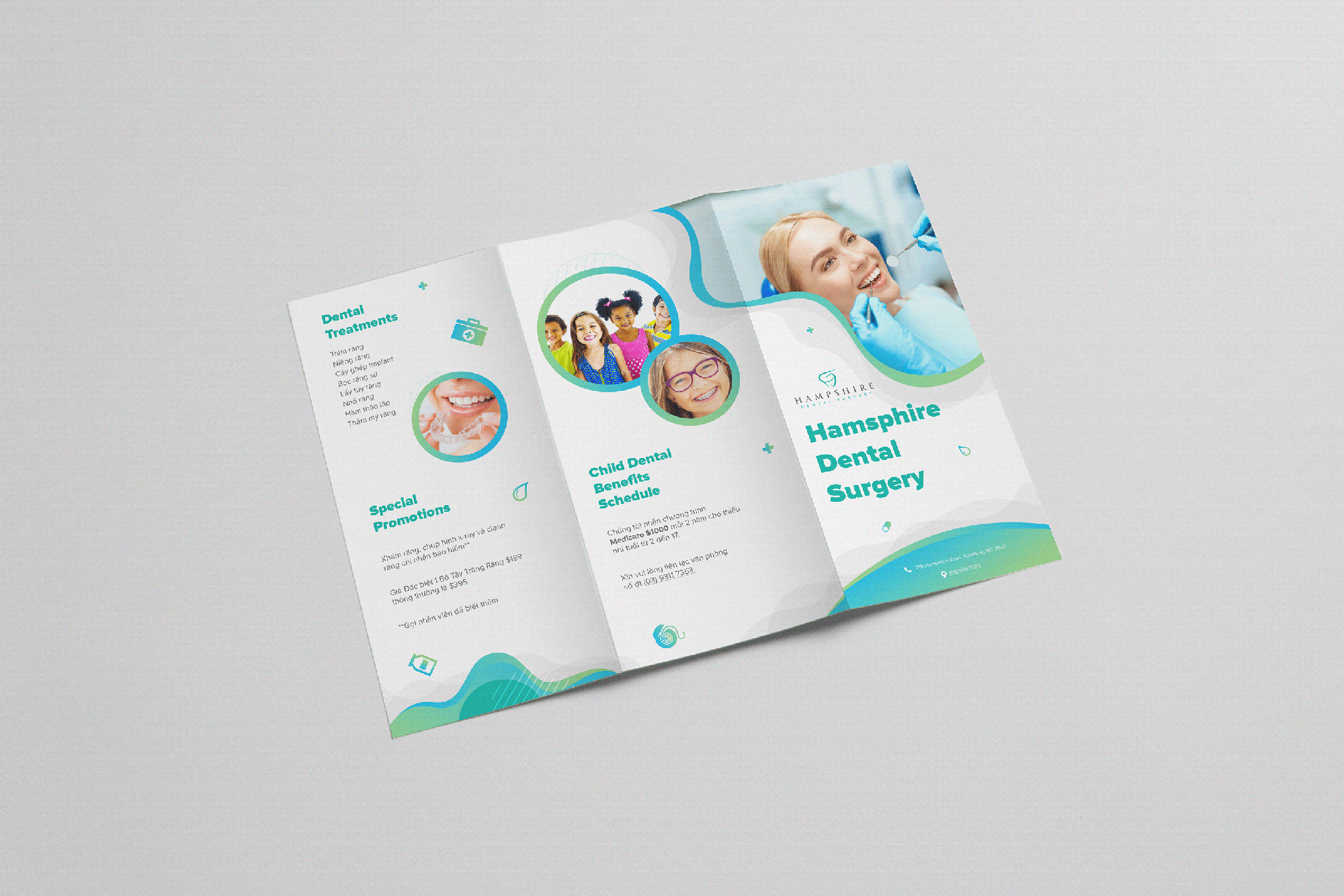 Realistic Trifold Mockup Collections presentation image