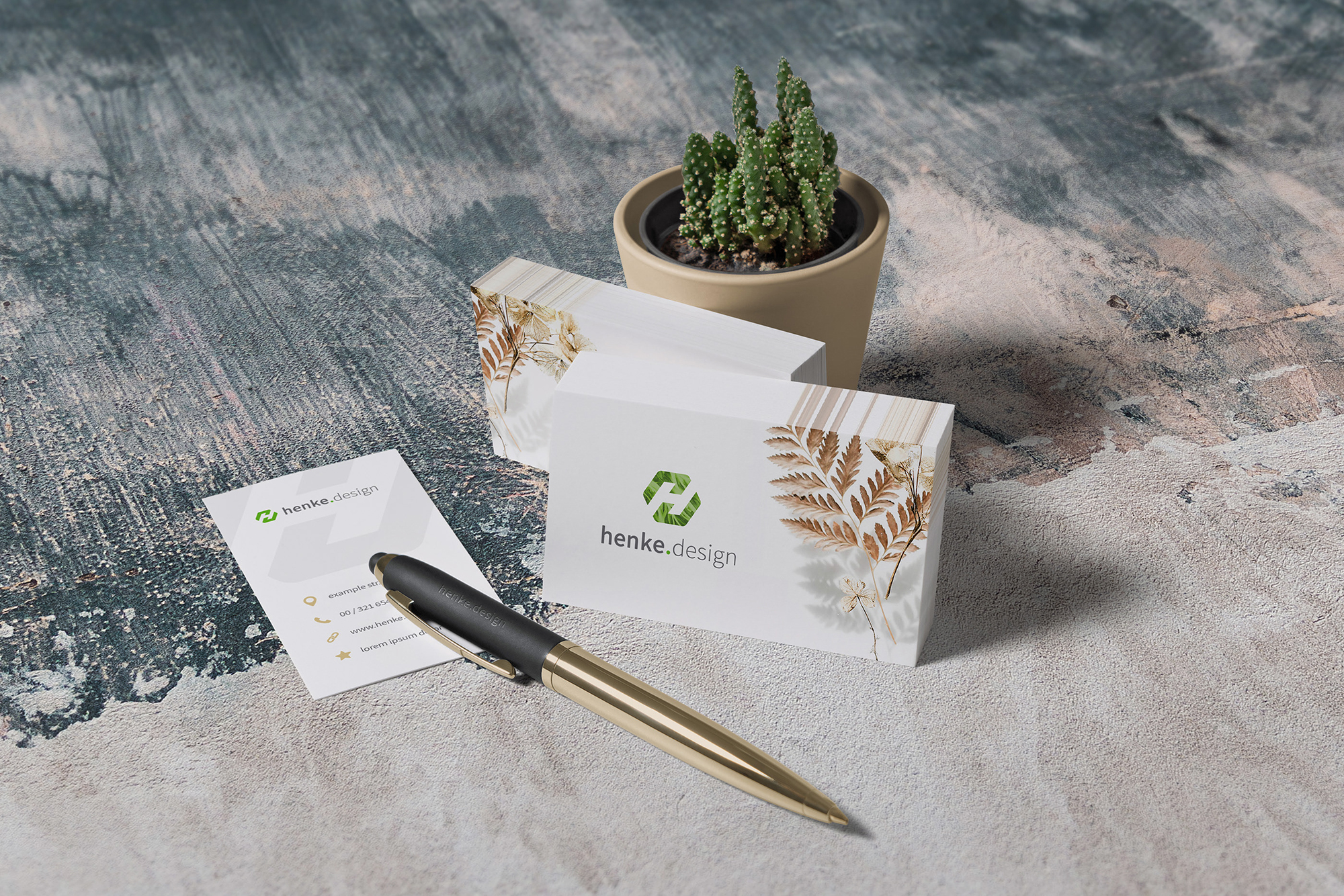 4 Free Business Card Mockups presentation image