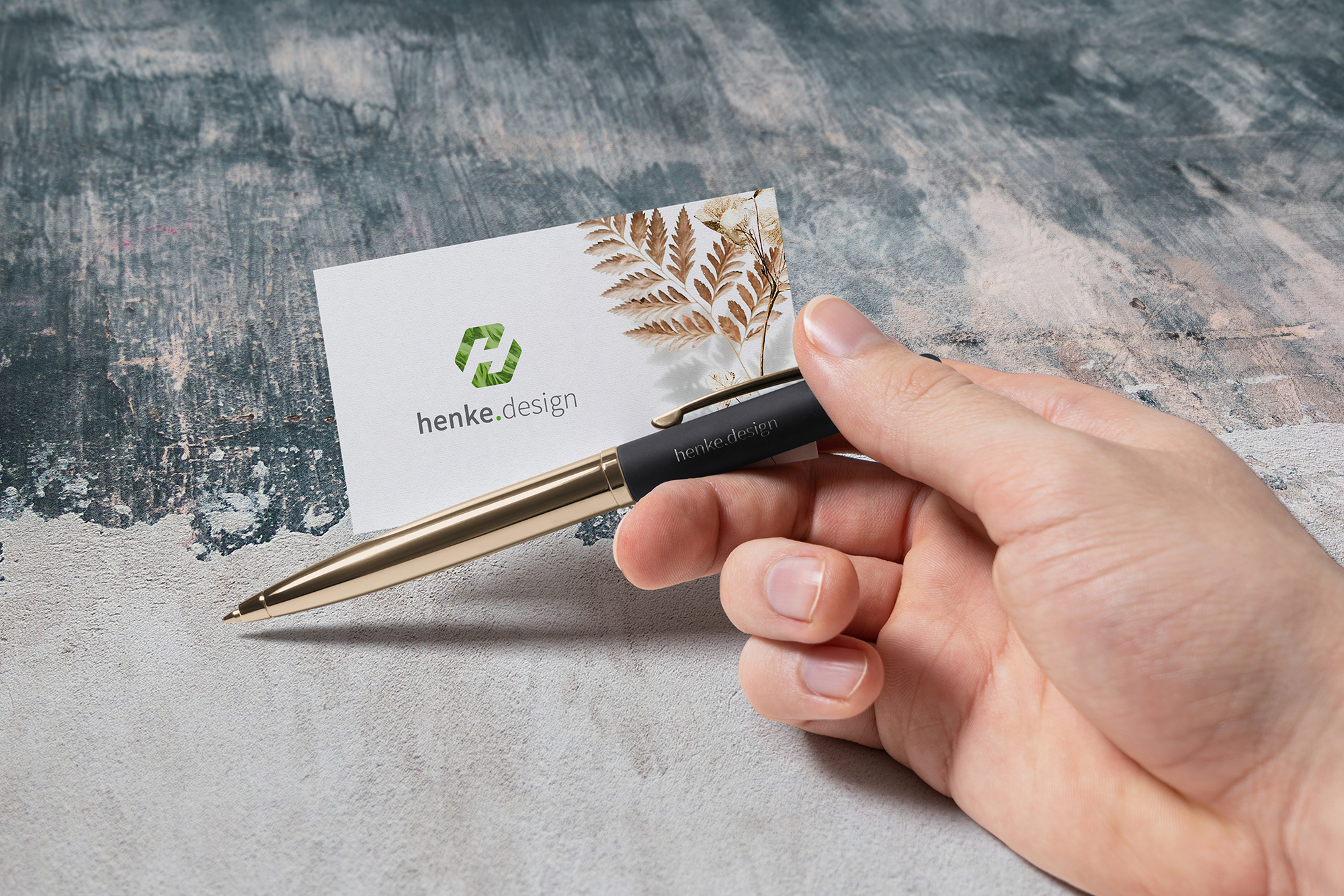 4 Free Business Card Mockups presentation image