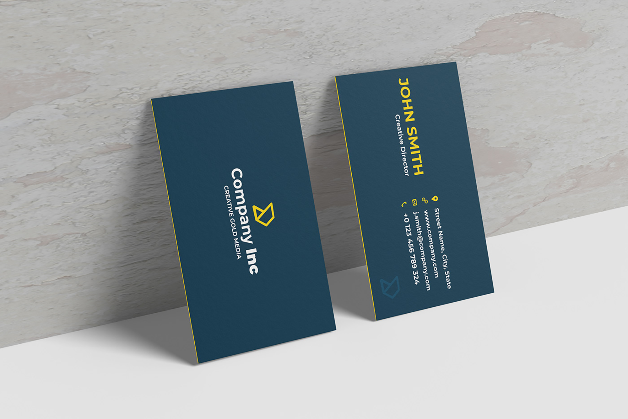 Minimalist Business Card Mockup presentation image